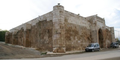 Mahberi Hatun Kervansarayı