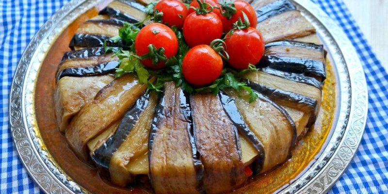 Tokat; Alaca Patlıcan Yemeği Tarifi