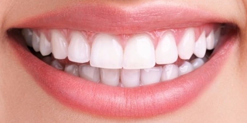 Dişlerinizdeki Tartardan Kurtulmanın 10 Doğal Yolu